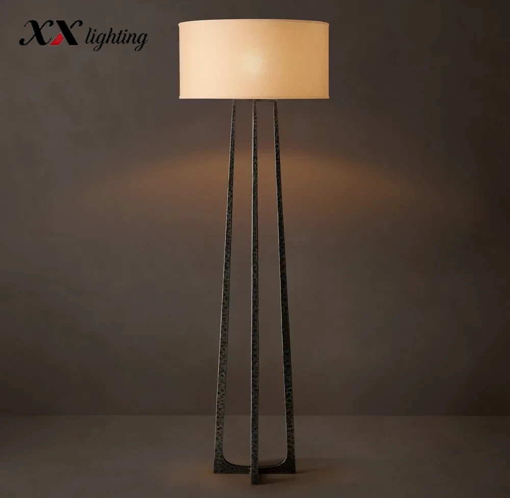 Wright Floor Lamp 24 inch - 24″, Hammered Pewter