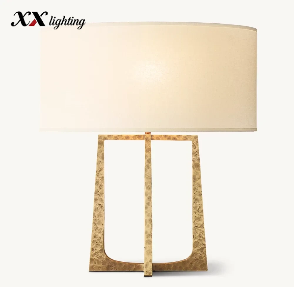 Wright Table Lamp - 10½", Hammered Pewter