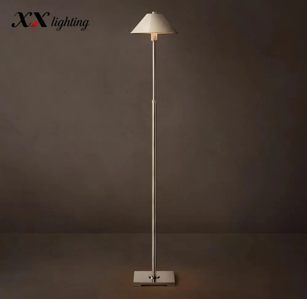 Utilitaire Metal Shade Floor Lamp - 9¾″, Polished Nickel